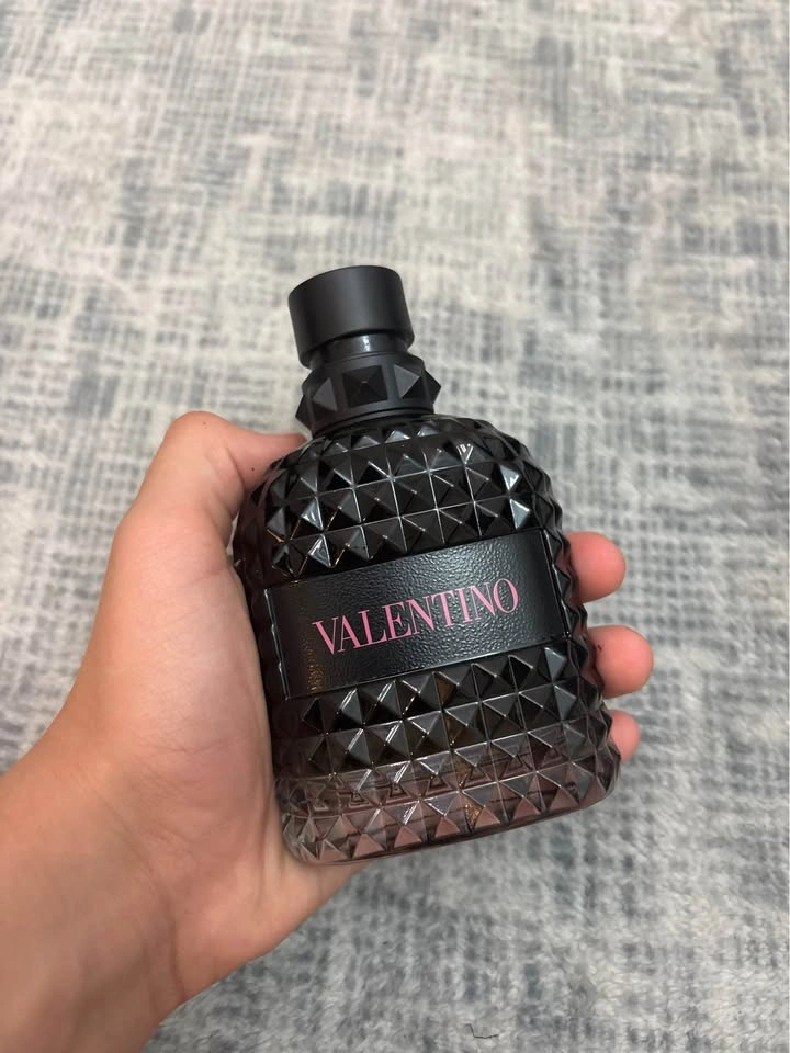 Uomo Born in Roma EDT (100 ml / 3.4 oz) - photo 2
