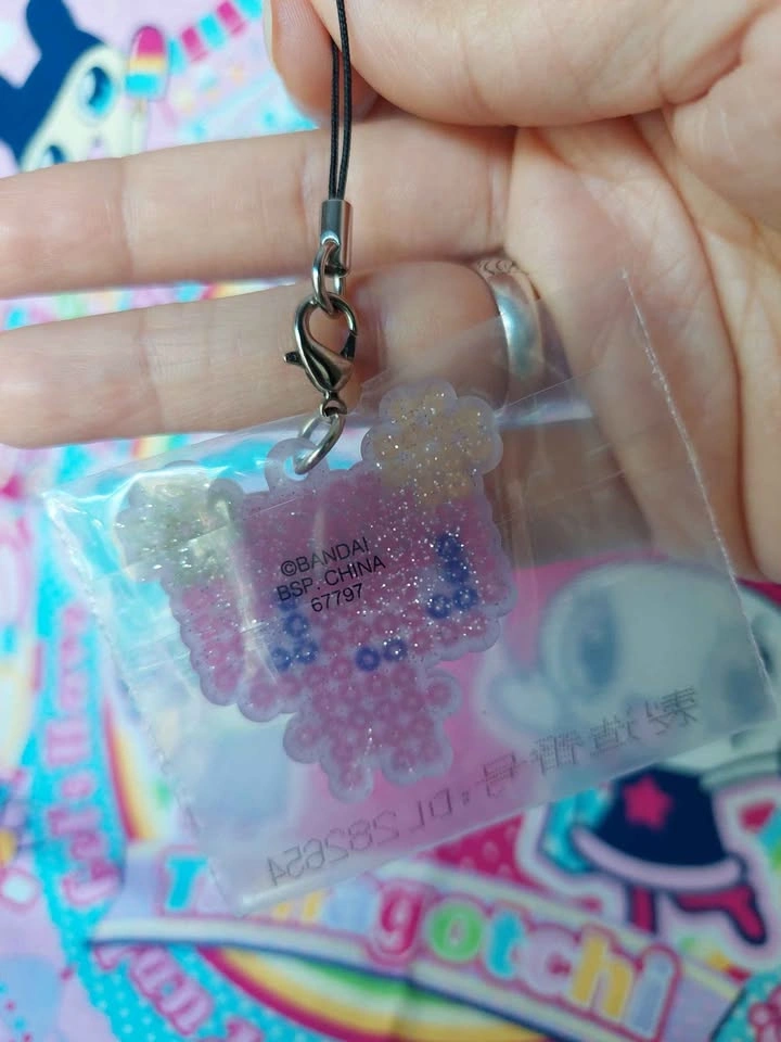 🏈 Tamagotchi Raffle Prize F - Glitter Pixel Fuwaritchi Keychain - photo 2