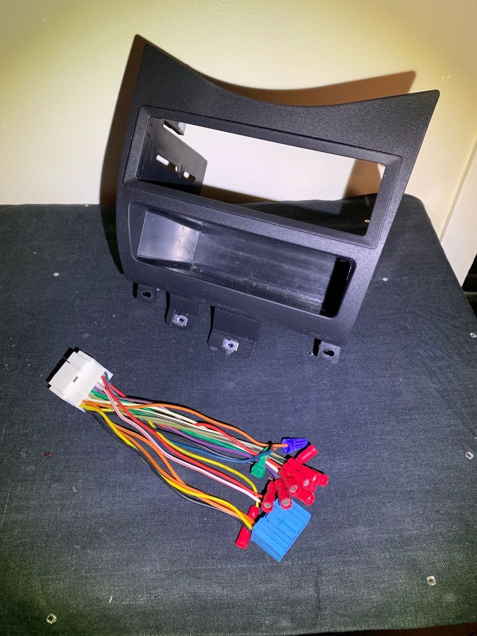 03-07 Honda Accord Radio Dash Kit & Wire Harness