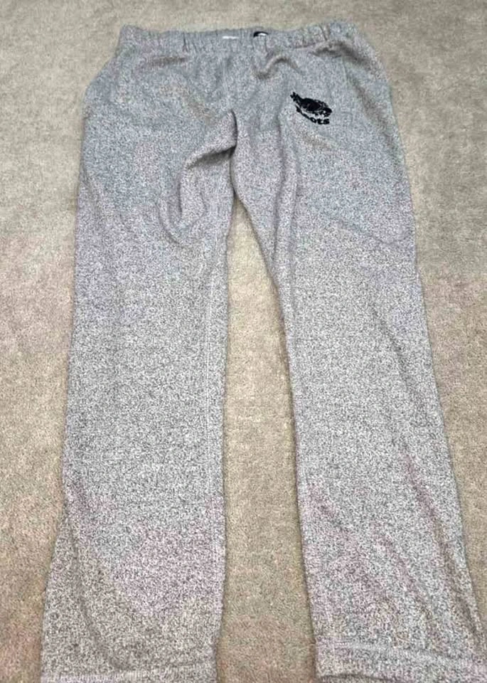 Roots pants