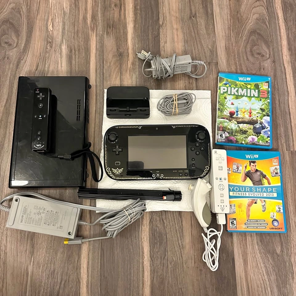 Zelda Wii U Gamepad & Console Bundle