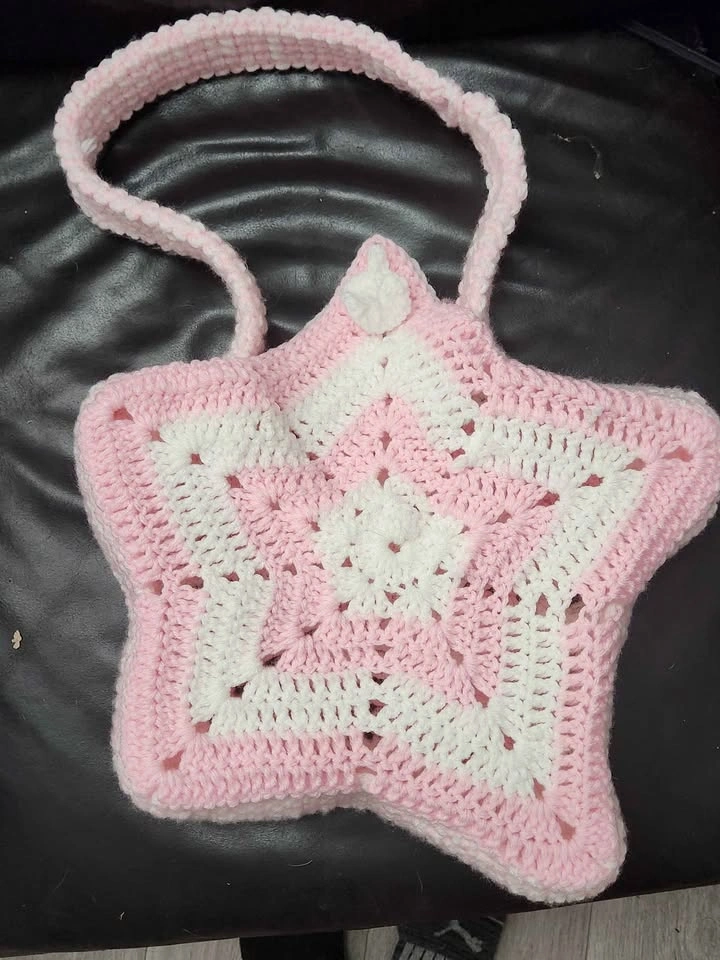 Crochet pink and white star bag - photo 2
