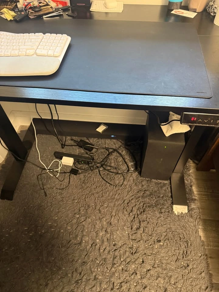 Electric Standing Desk - photo 3