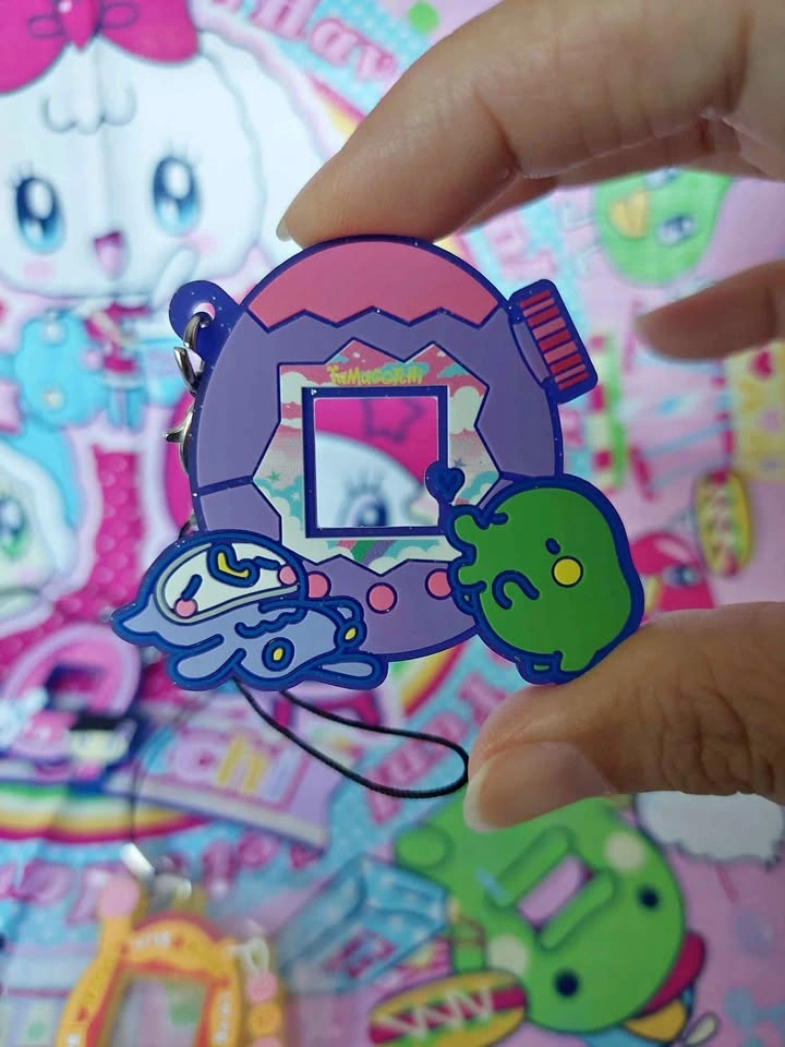 🏈 Tamagotchi Raffle Prize F - Glitter Purple Sky Biome Charm