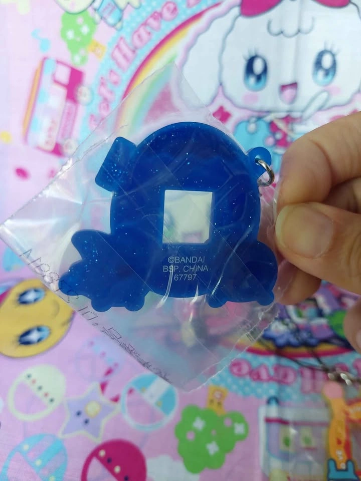 🏈 Tamagotchi Raffle Prize F - Glitter Blue Water Biome Charm - photo 2