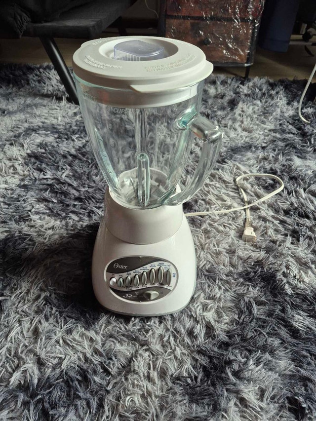 Oster 12-Speed Blender