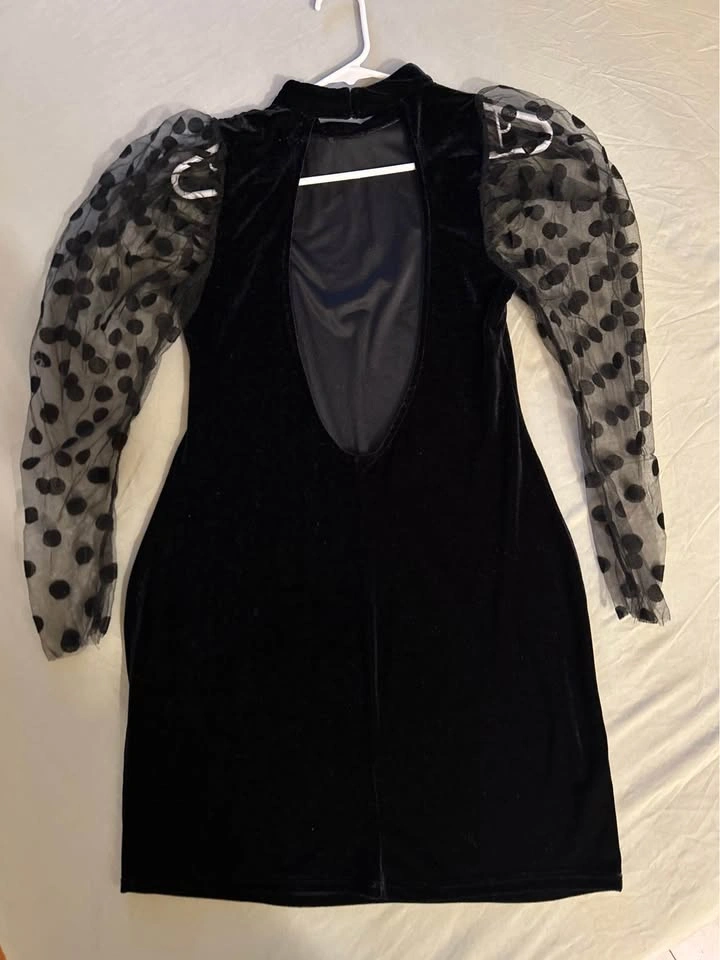 Black Velvet Zara Dress with Polka Dot Organza Puff Sleeves - photo 4