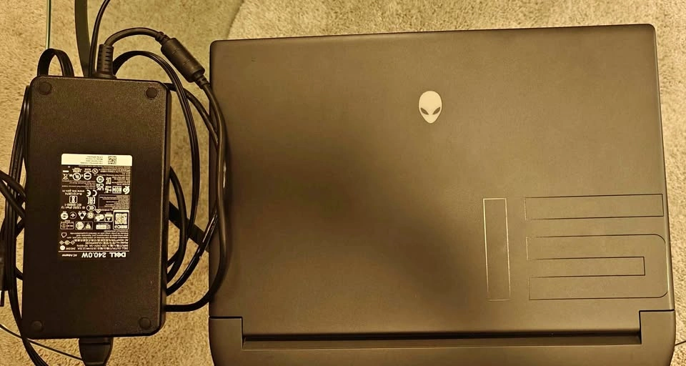 Alienware M15 RTX 3060 Gaming laptop