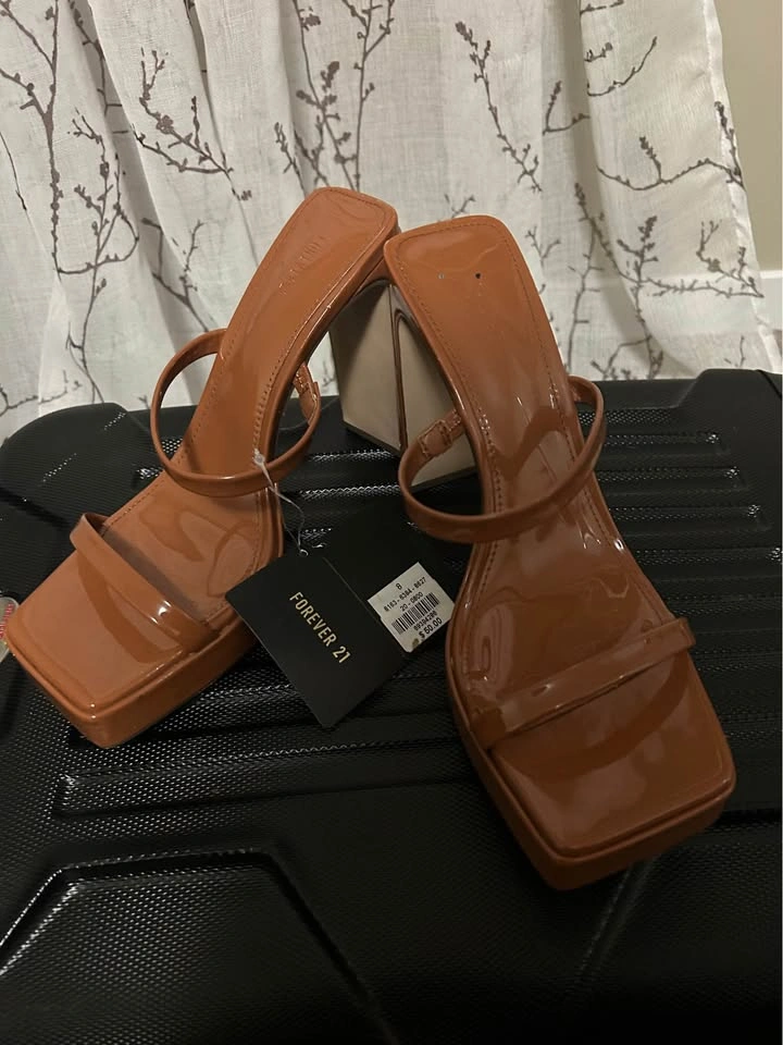Forever 21 Platform Sandals - photo 3