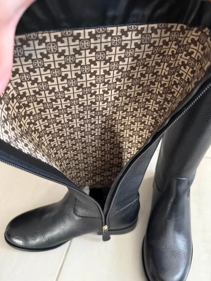 Tory Burch Mae Black Leather Riding Boots Size 7 image indicator(8)