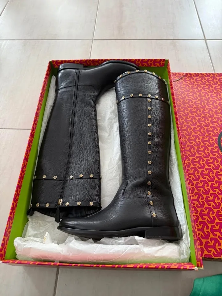 Tory Burch Mae Black Leather Riding Boots Size 7 image indicator(9)