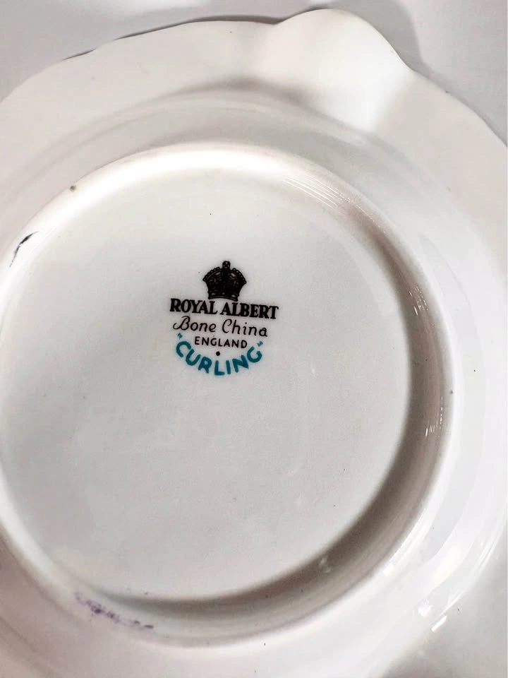 Royal Albert Curling Bone China Ashtray - photo 3
