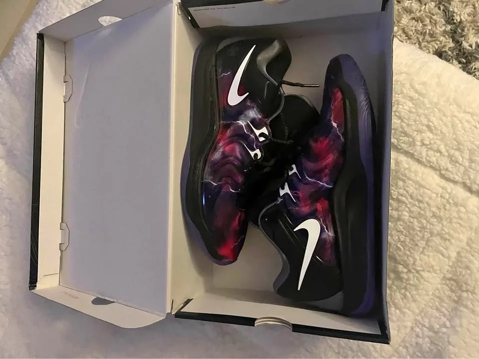 Brand new size 11 kd 17(Metro boomin) thumbnail