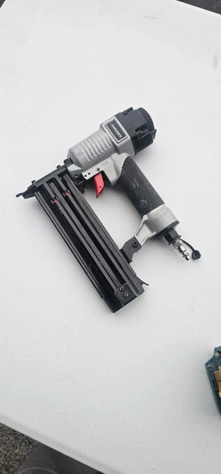 Husky Pneumatic 18-Gauge 2” Brad Nailer $50