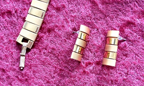 Cleopatra Style Shiny & Matte Goldtone Necklace & Earring Set - photo 3