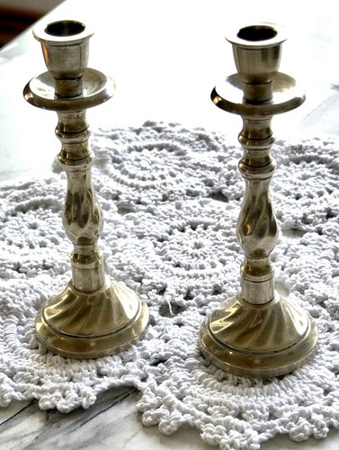 Candle Stick Holders - Solid Brass - Set of 2 - Swirl Design - photo 3