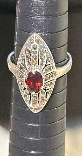 Vintage Sterling Silver Garnet & Marcasite Marquise Ring 6.5 - photo 3