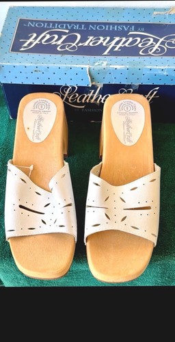 Woman’s Leather Wooden Clogs/Mules-White-Made in Italy! Size 9 - photo 2