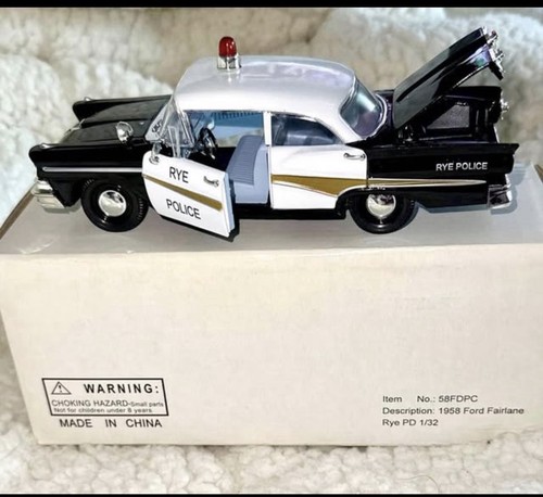 Die cast 1958 Ford Fairlane Rye Police Squad Car 1:32 NEW - photo 2