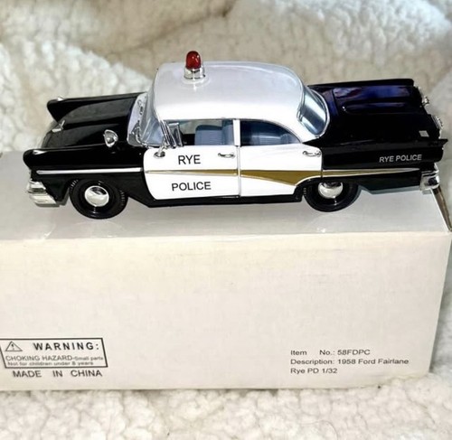 Die cast 1958 Ford Fairlane Rye Police Squad Car 1:32 NEW - photo 3