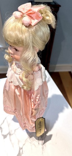Vintage 1990s Lena Lydia Porcelain Collector Doll 17” - photo 2