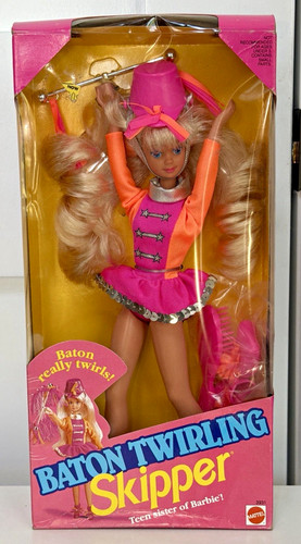 Vintage 1992 Mattel Baton Twirling Skipper Doll #3931 NRFB