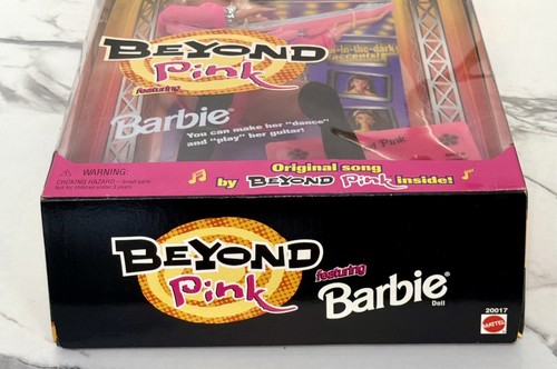 Mattel Beyond Pink Barbie Lead Guitarist Doll Vintage NRFB - photo 4