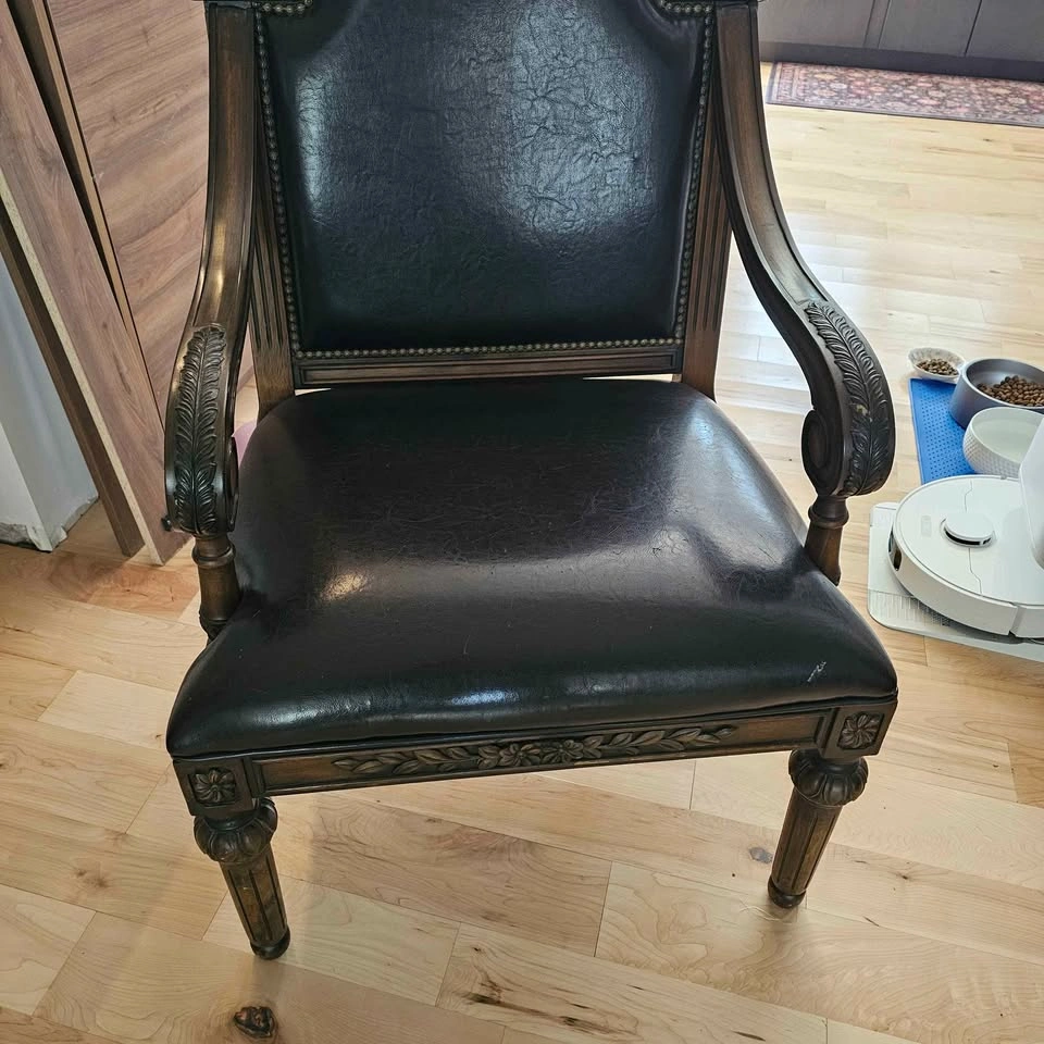Leather Chairs - photo 3