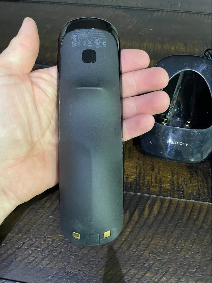 Logitech Harmony Ultimate Home Remote - photo 3