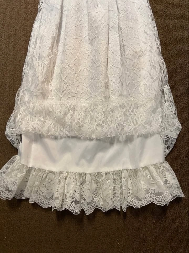 CHRISTENING / BAPTISM LACE GOWN (9 MOS) - photo 2