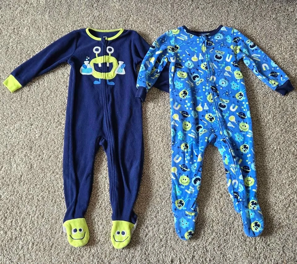 2T Outfits + Pajamas - photo 3