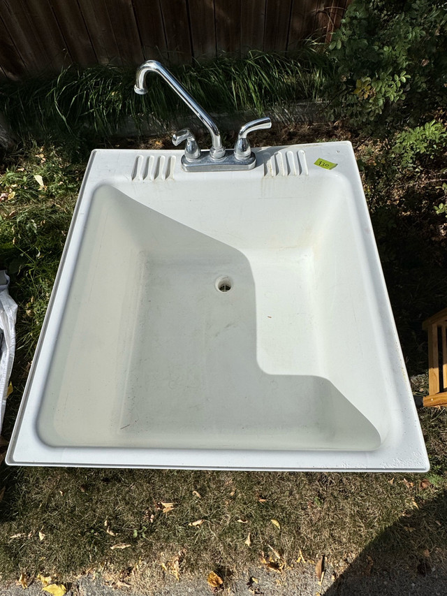 Laundry Sink - photo 2