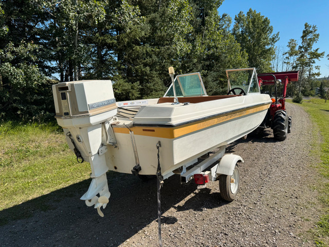 1977 Vanguard Boat - photo 2