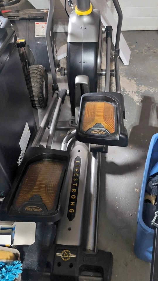 Livestrong LS13.0E Elliptical