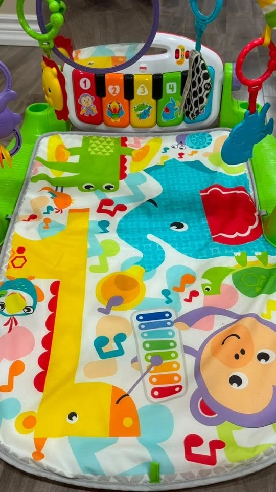 Fisher-Price Kick & Play Piano Gym with Free Rattles - photo 4