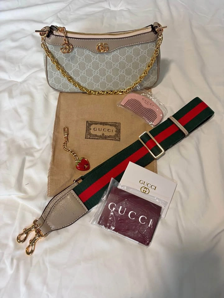 Gucci Ophidia GG Small Shoulder Bag