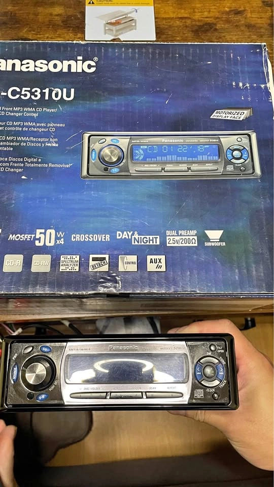Vintage Panasonic CQ-C5310U Single DIN Headunit