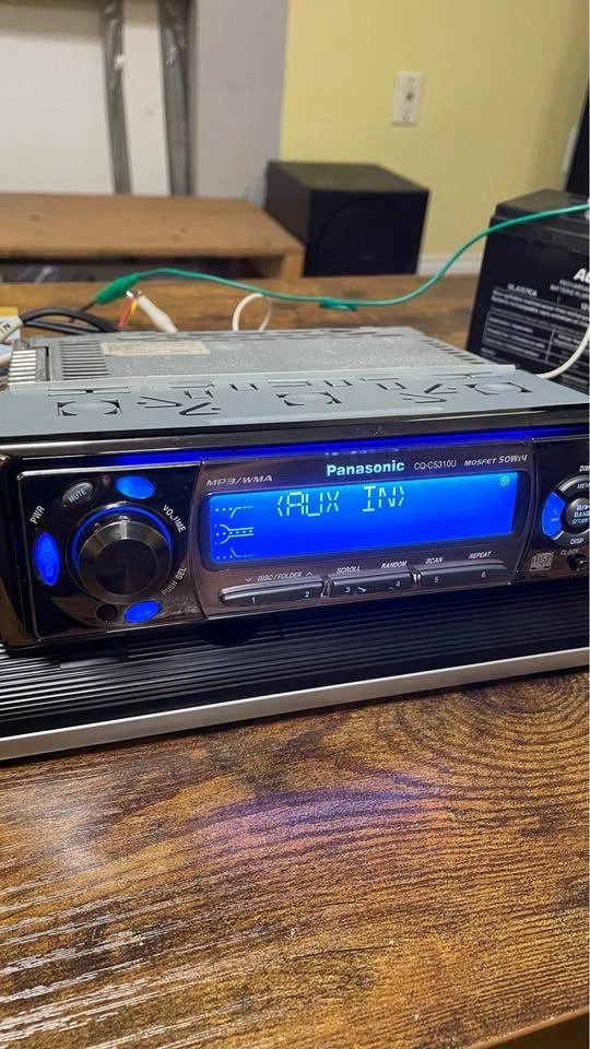 Vintage Panasonic CQ-C5310U Single DIN Headunit - photo 2