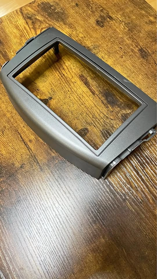 2006-2012 Toyota Rav4 radio bezel