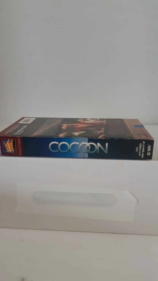 Cocoon VHS Movie - photo 3