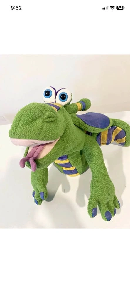 Melissa & Doug Smoulder Dragon Puppet (Doofy the Dragon)