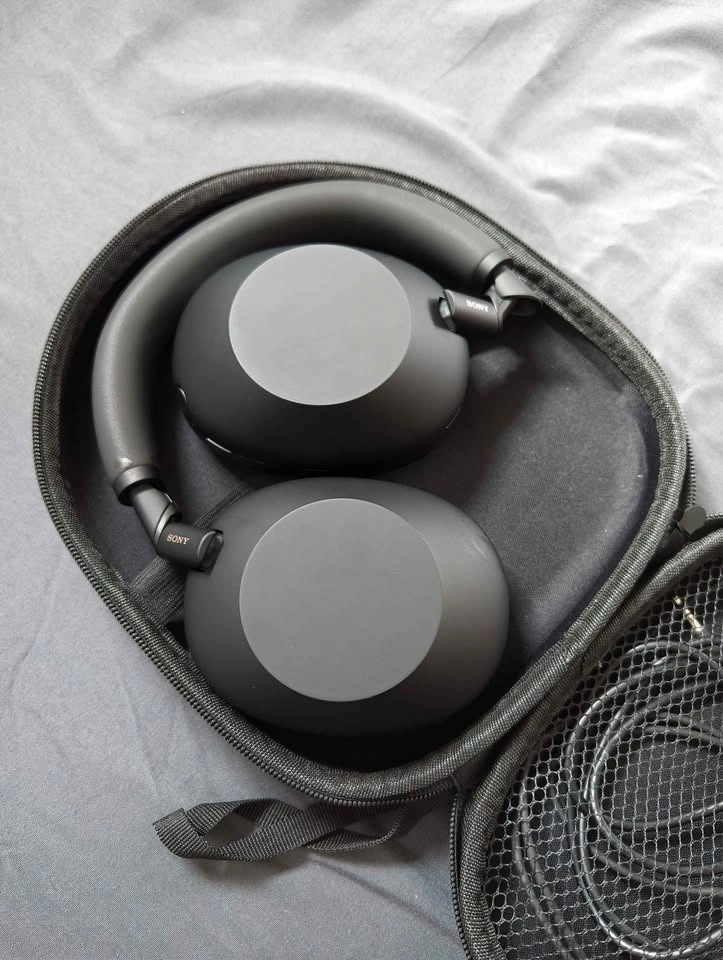 Sony Wh-1000xm6 - photo 2