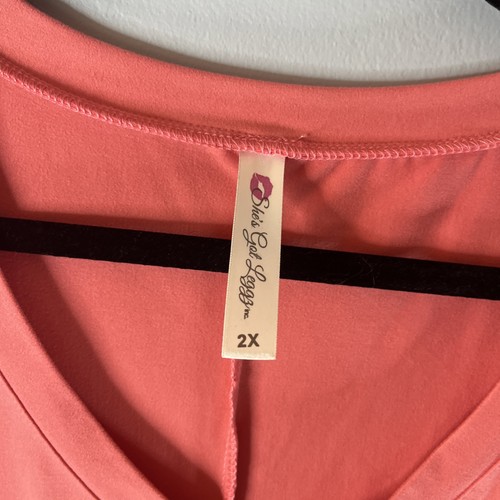 She's Got Leggz Comfort Tee V Neck Salmon 2XL Tunic - photo 2