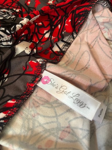 She's Got Leggz One Size Leggings Roses Floral New w/o tags - photo 5