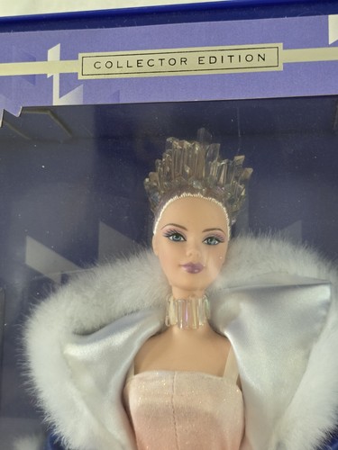 Vintage 2001 Fire and Ice Barbie Salt Lake 2002 Olympics - photo 2