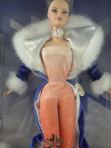 Vintage 2001 Fire and Ice Barbie Salt Lake 2002 Olympics - photo 3