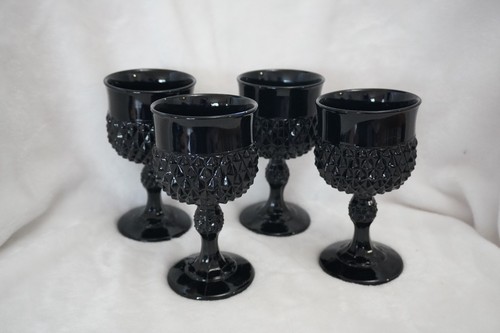 Set of 4 Indiana Glass "Diamond Point" Black Amethyst Goblets