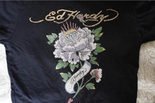 Y2K Ed Hardy Women's Black Graphic Crop Top Baby Tee - photo 4