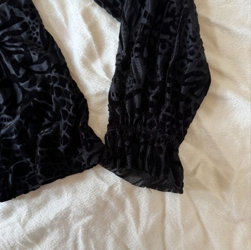 Free People A Little Twist Floral Off Shoulder Velvet Top - photo 4