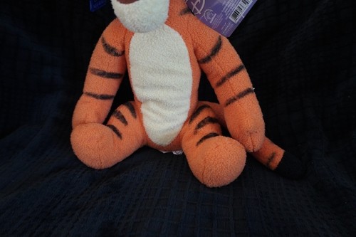 Vintage 2004 Disney Winnie the Pooh Tigger 10" Plush NWT - photo 3